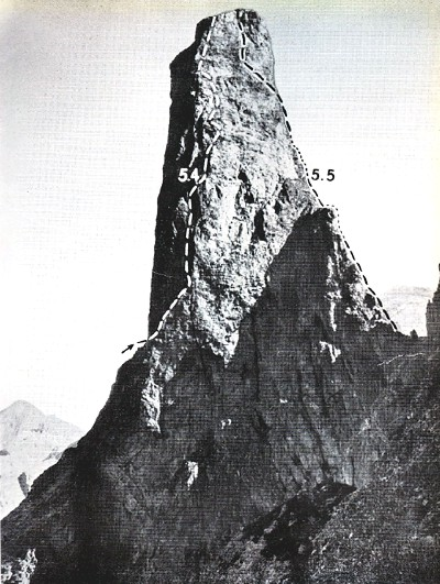 1954 Castello arrampicata