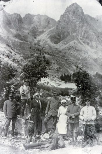 Qui siamo alla borgata di Saretto, all'inizio della salita, sul ponte che porta alle Sorgenti del Maira.